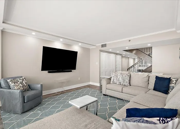 Holiday home 2 Bedroom At The Famous Century One Building! *