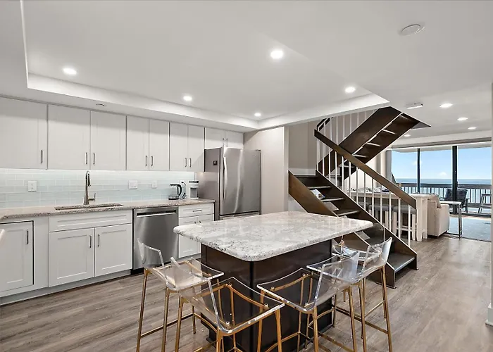 2 Bedroom At The Famous Century One Building!