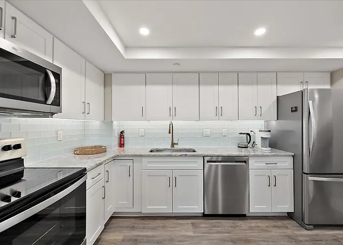 Holiday home 2 Bedroom At The Famous Century One Building! *