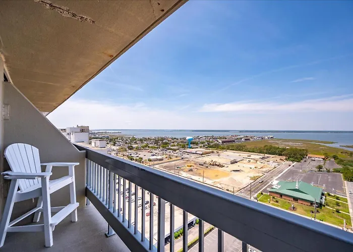 Holiday home 2 Bedroom At The Famous Century One Building!