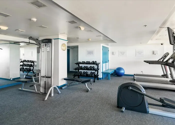 2 Bedroom At The Famous Century One Building! Ocean City