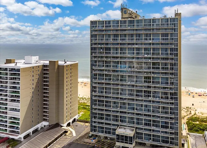 2 Bedroom At The Famous Century One Building! *